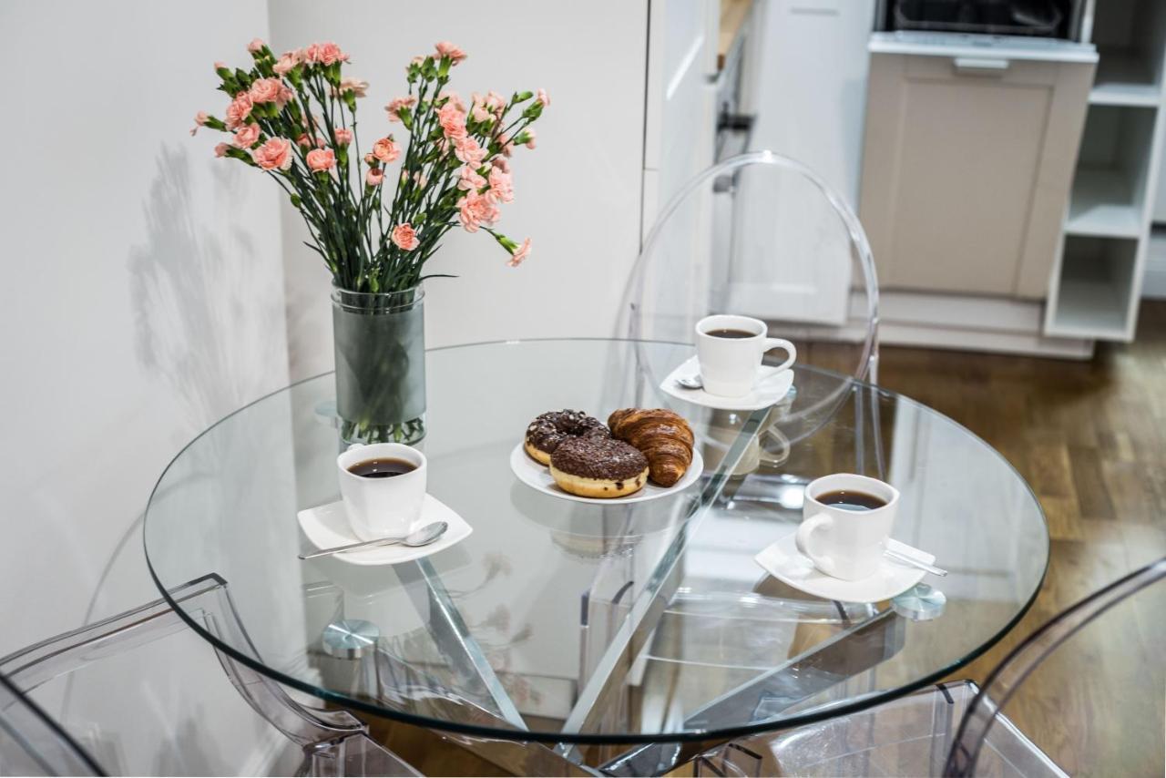 Rent Like Home - Przejscie Garncarskie 10 Wroclaw Bagian luar foto